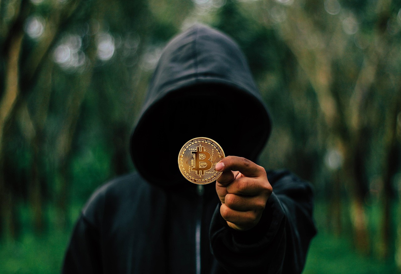 SEC推迟以太坊现货ETF质押！市场预期ETH利好落空